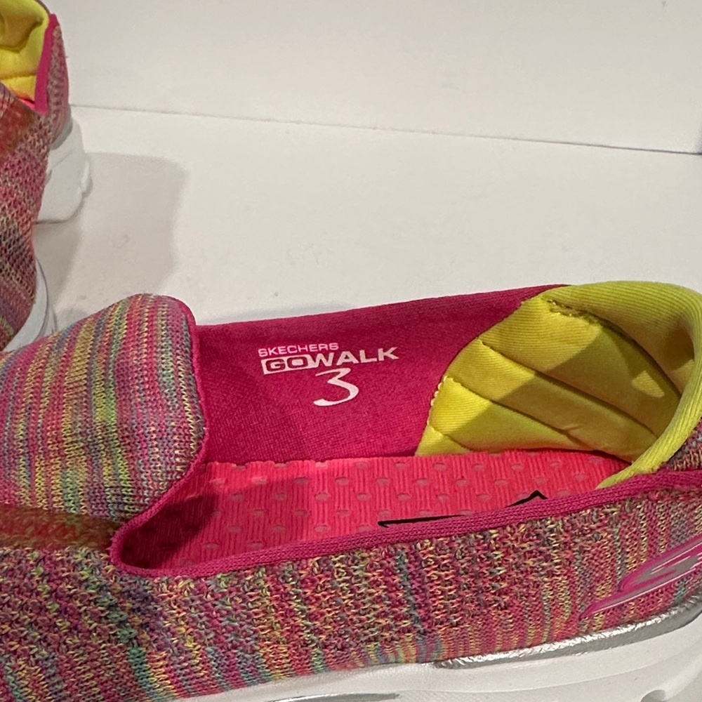 Skechers GOWalk 3 Women's Multicolor Slip-On Sneakers - Picture 2 of 6